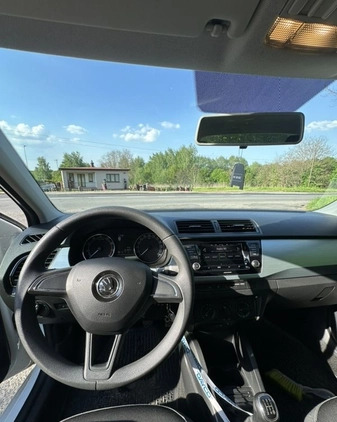 Skoda Fabia cena 36000 przebieg: 167000, rok produkcji 2019 z Rydułtowy małe 37